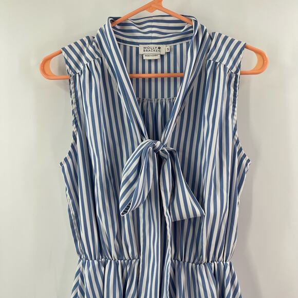 MOLLY BRACKEN Dress Size Small Stripes Nautical Fit and Flare Blue White Summer - Picture 6 of 12